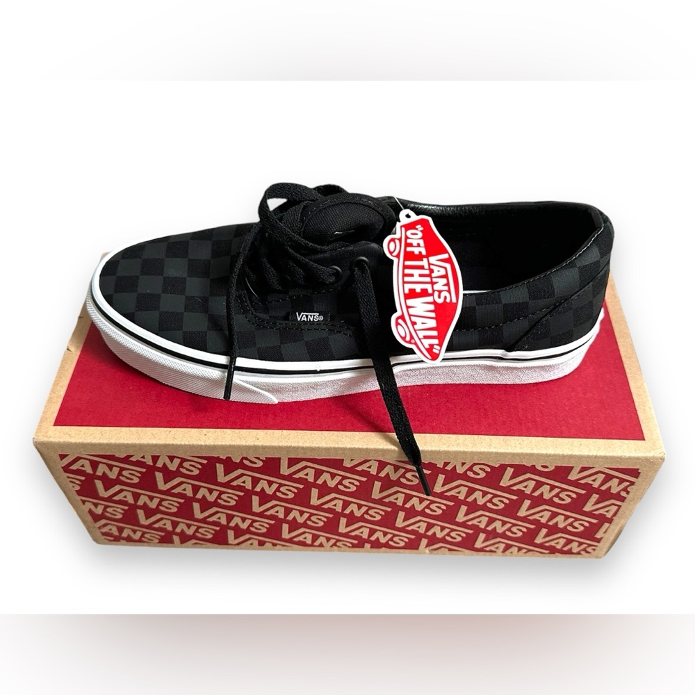 NWT & box Vans sneakers